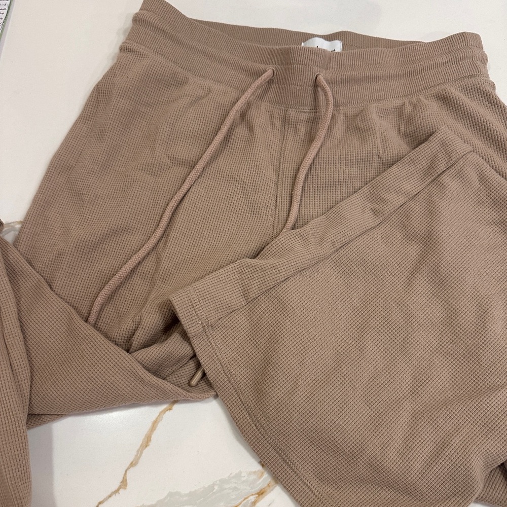 aritzia Cozy Tan Waffle Knit Joggers